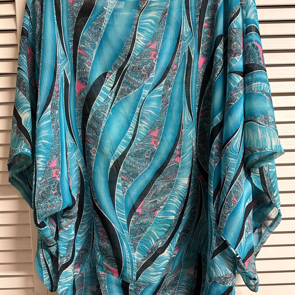 Woman’s Shear Beautiful Top. Vibrant Blue, Black or Navy Blue Patterned Blouse